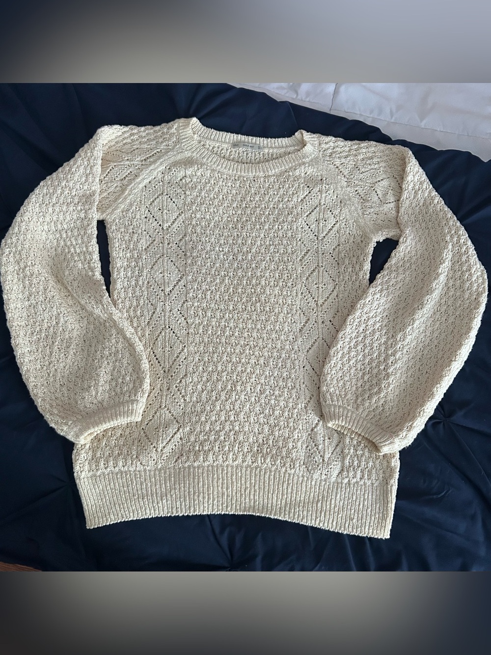 Zara Knit Sweater Ivory Cream Crewneck Long Belled Sleeves Size M